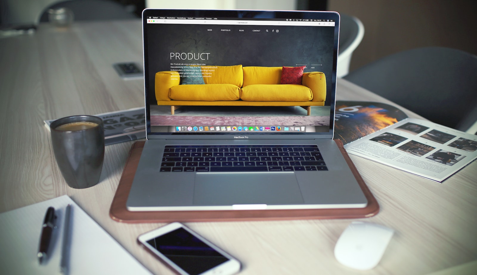 Doanh nghiệp nhỏ tự xây dựng website chuyên nghiệp với AI