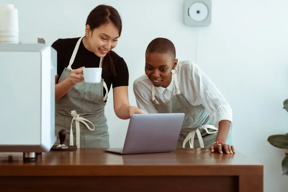 tạo web bán hàng không cần code